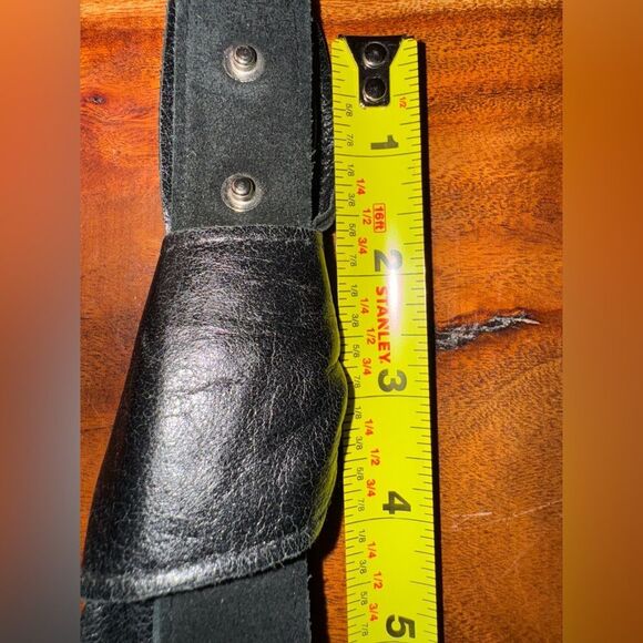 Nikki Jaffa Black Leather Belt w/ Knotted Detail & Snap Closure - Picture 5 of 8